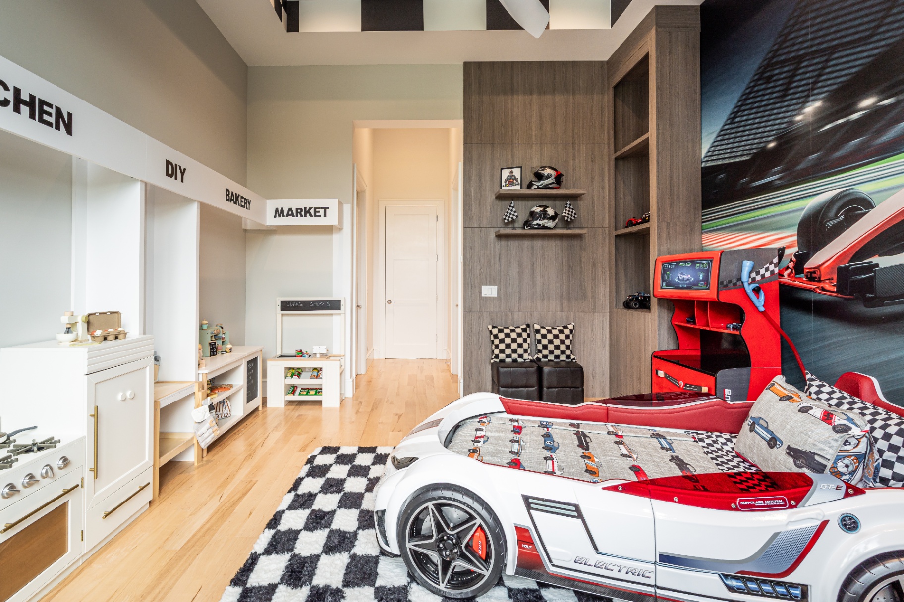 Pit Stop Playroom — Delray Beach