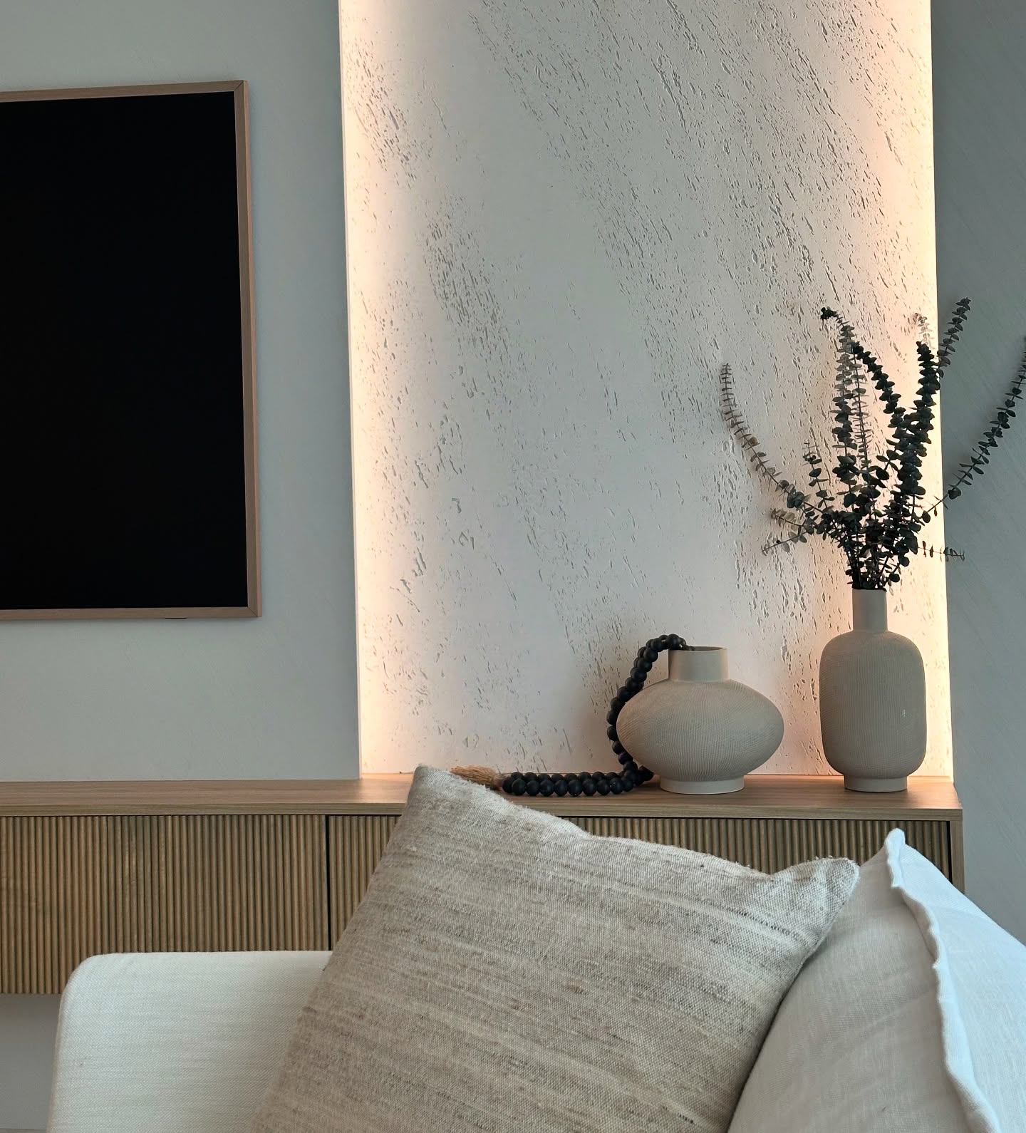 Linen Living Vignette — Miami