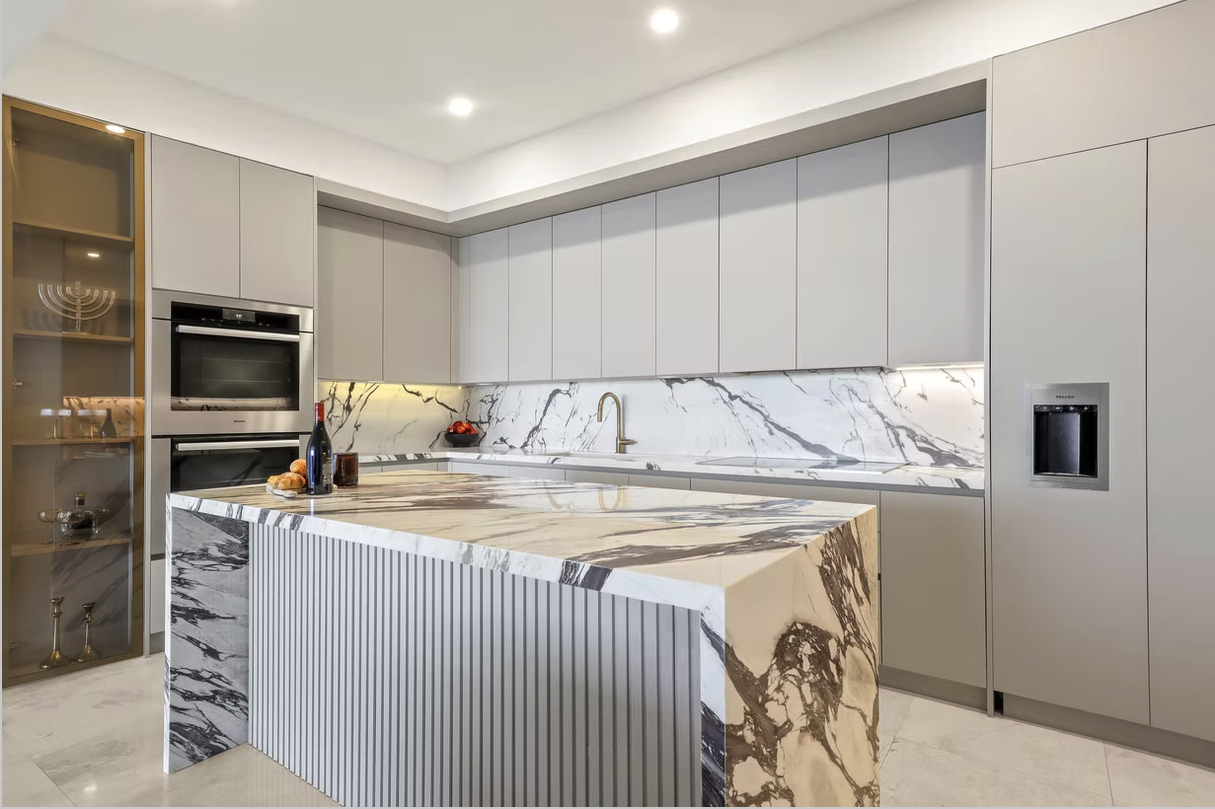 Sculpted Kitchen — Sunny Isles